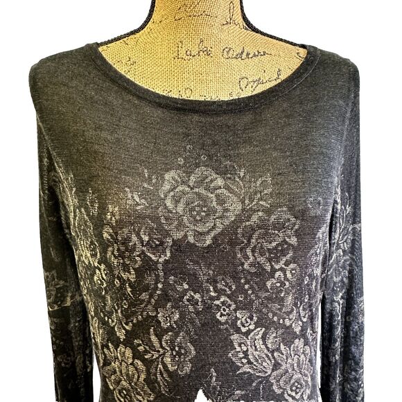 Pink Memories Women's Black Floral Long Sleeve Light Knit Sweater Top Sz 10/46 - Picture 2 of 13